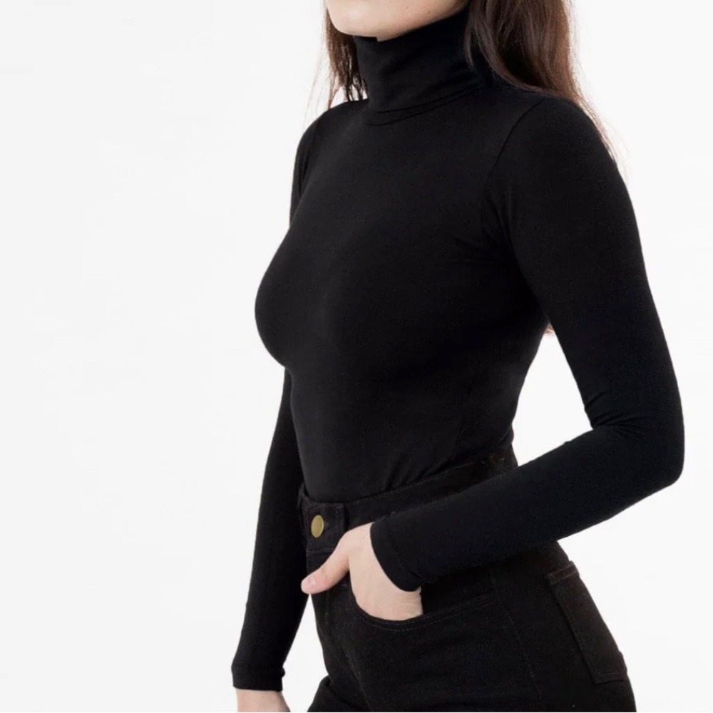 💚Long Sleeve SLIM-Fit Breathable Ladies Turtleneck Top